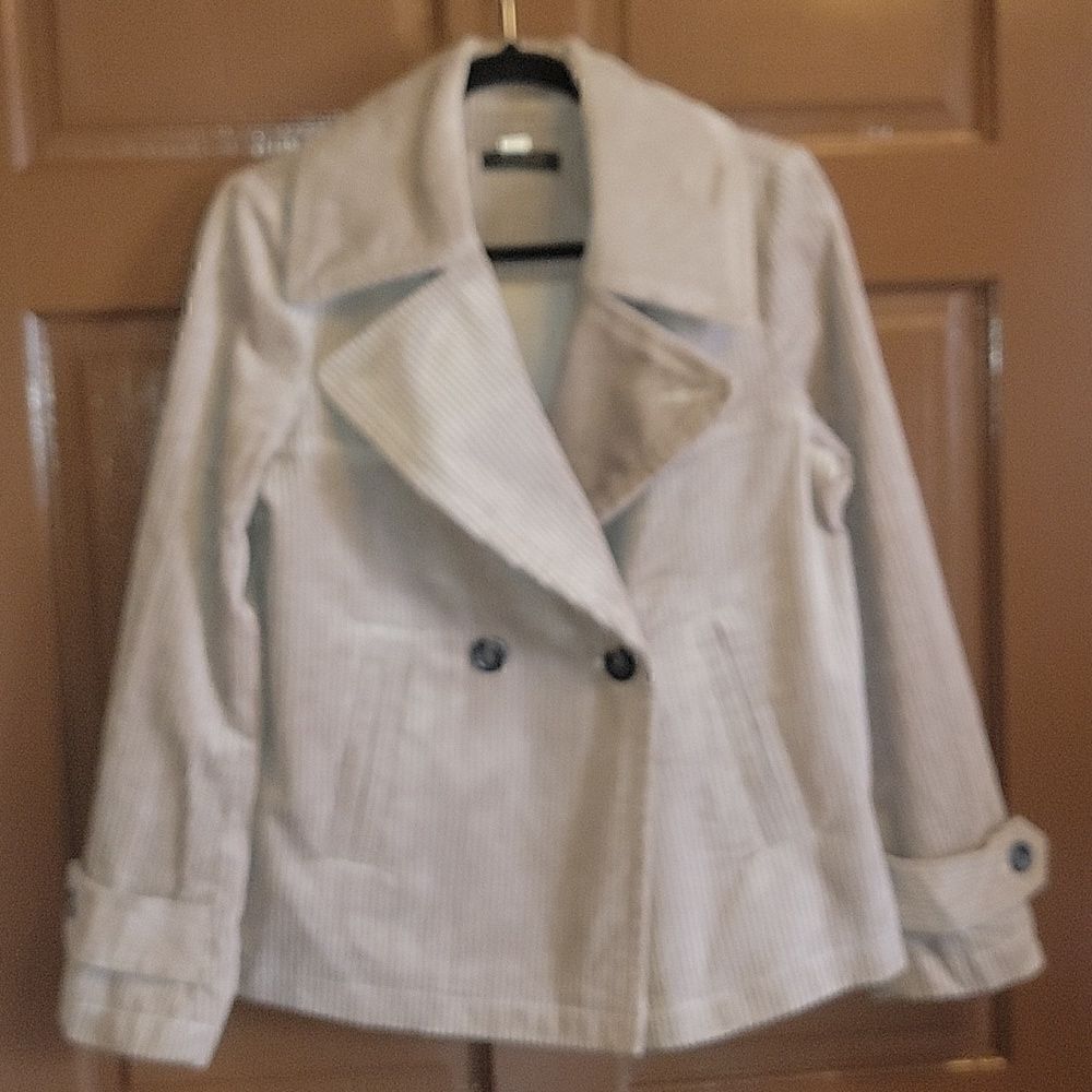 Ann Taylor-Corduroy taupe colored, collared long sleeved short jacket 8. - Picture 2 of 8